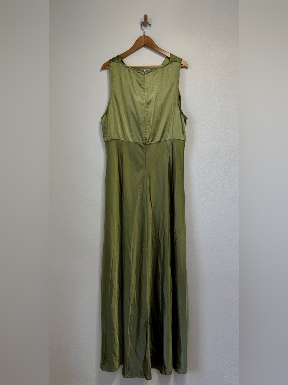 Six Stories Olive Satin Maxi Dress Nwt Us 20 — image 3 of 5
